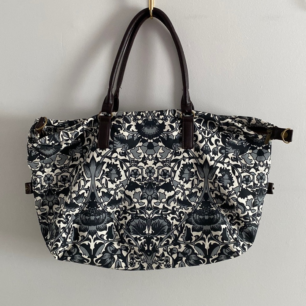 Lulu Dharma Carry on travel bag, weekender, overnight tote
